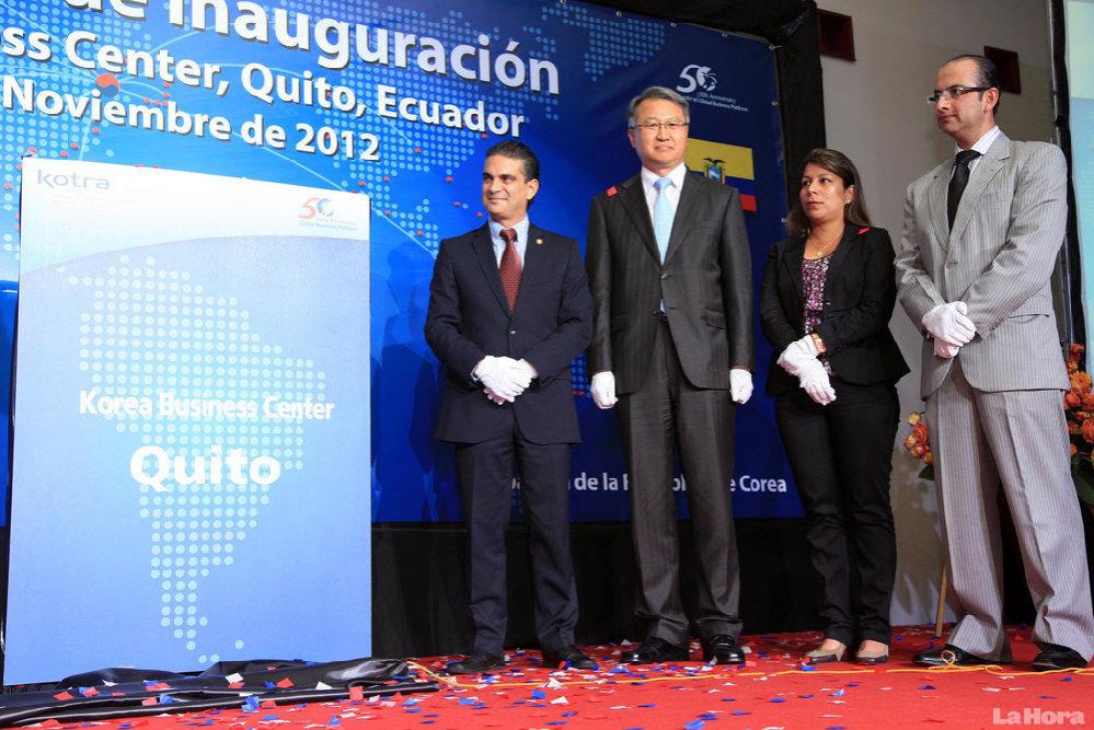Inauguration du Centre de Corée du Sud à Quito, Equateur, en novembre 2012