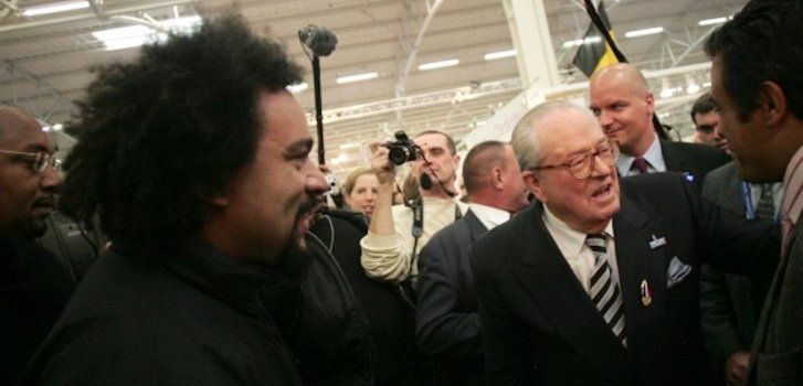 Dieudonné et le FN: le vieux poison nationaliste et antisémite
