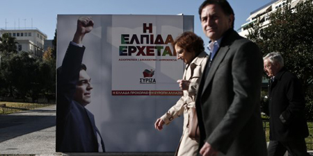 Affiche électoral de Syriza au centre d'Athènes: «L'espoir arrive»