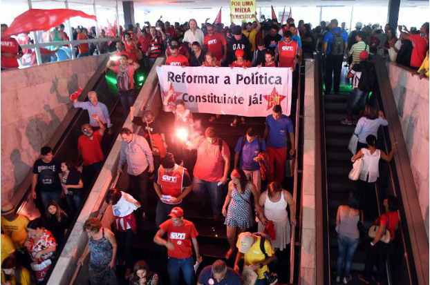 Manifestation de soutien à Dilma Rousseff, Brasilia, le 13 mars 2015